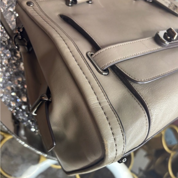 Coach 2015 calf leather Swagger Frame Satchel EUC - Picture 11 of 16